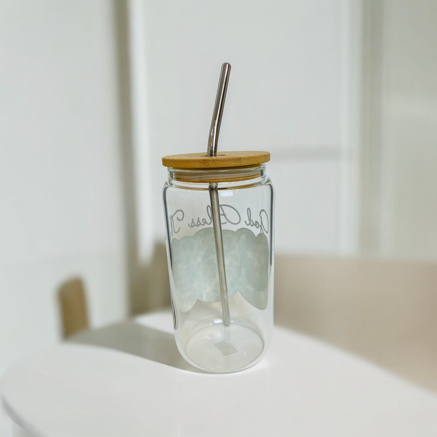Patriotic God Bless the USA Glass Cup with Bamboo Lid and Reusable Straw