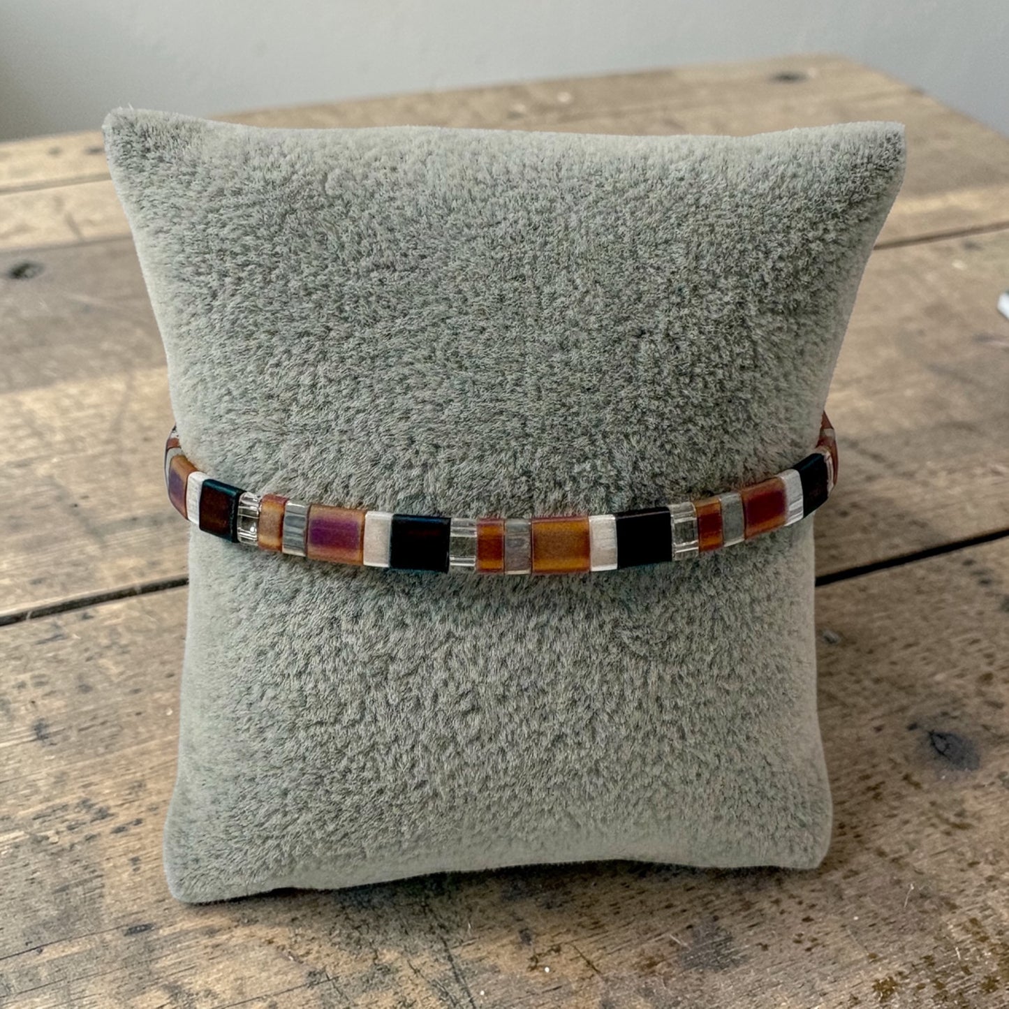 Clove Bracelet